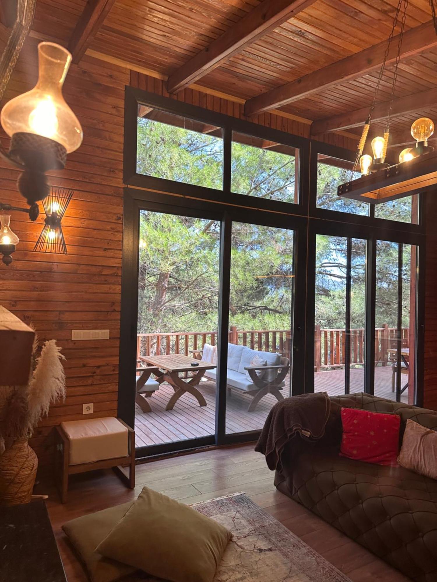 Panurlawoodenhouse Oezel Havuz& Sauna Mavi Экстерьер фото